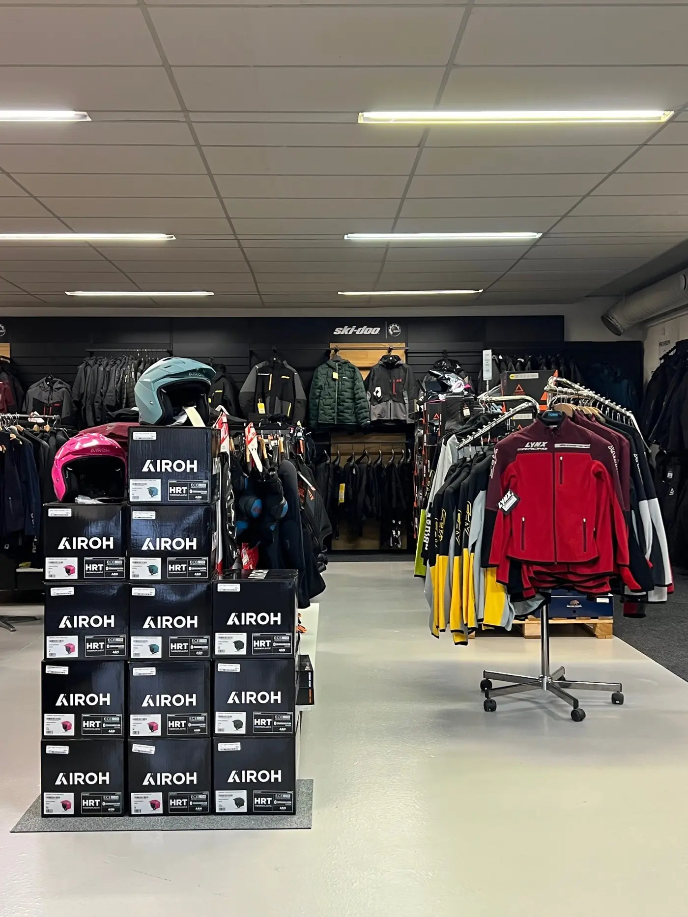 Handla i vår webbshop!